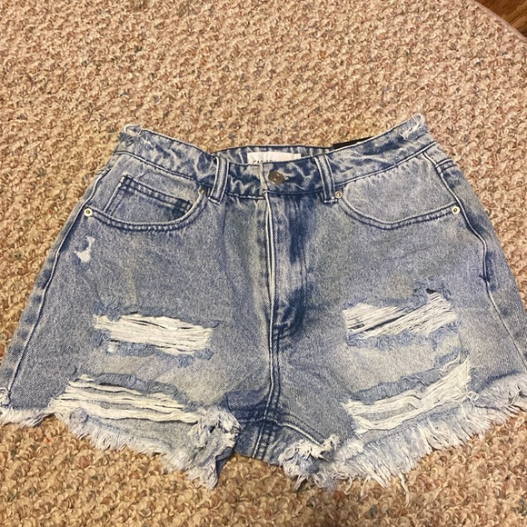 New Fashion Nova blue Jean shorts - Picture 1 of 3